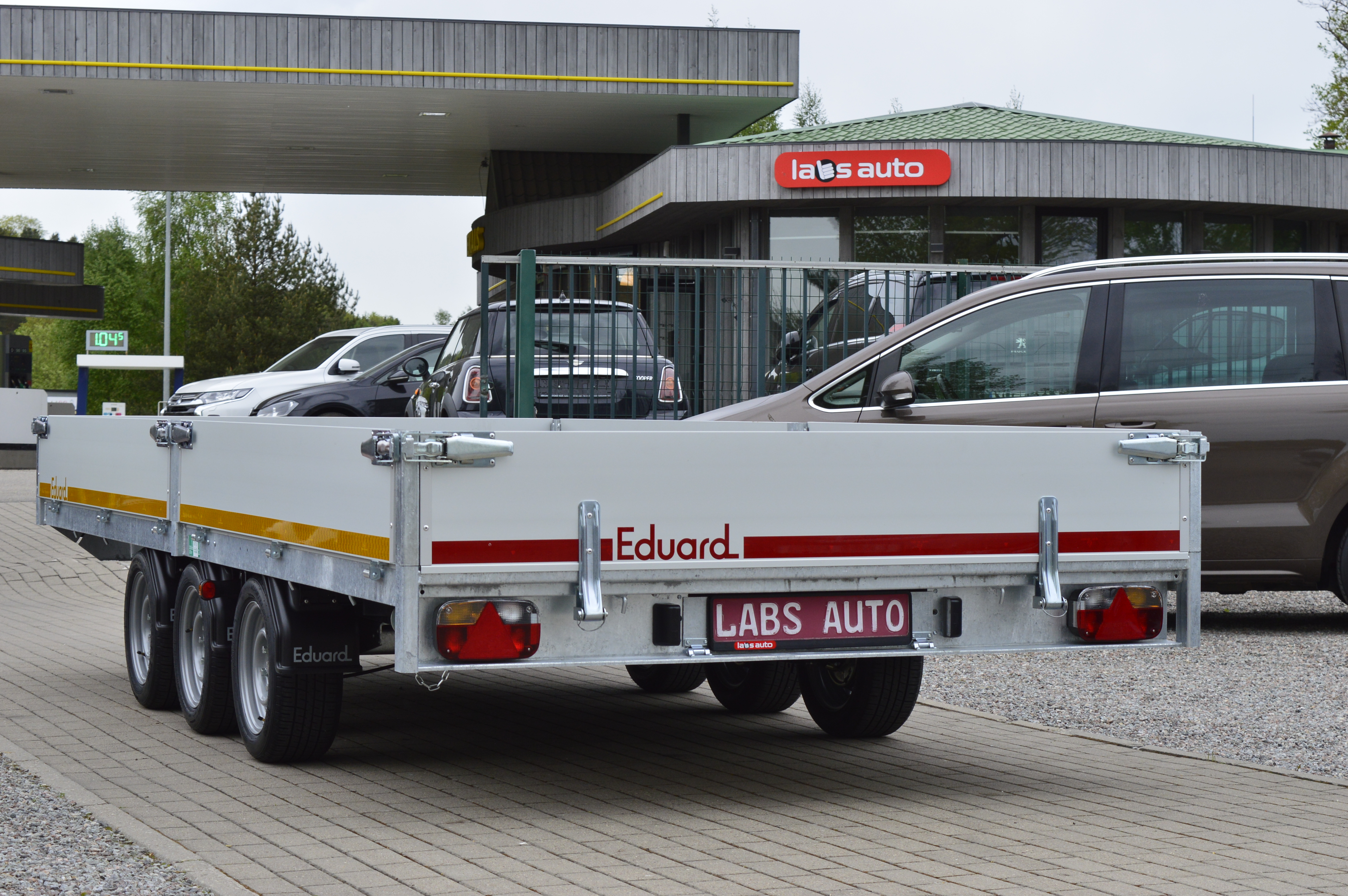 Permalink to EDUARD P5 3500KG 4,56M X 2,00M X 0,30M